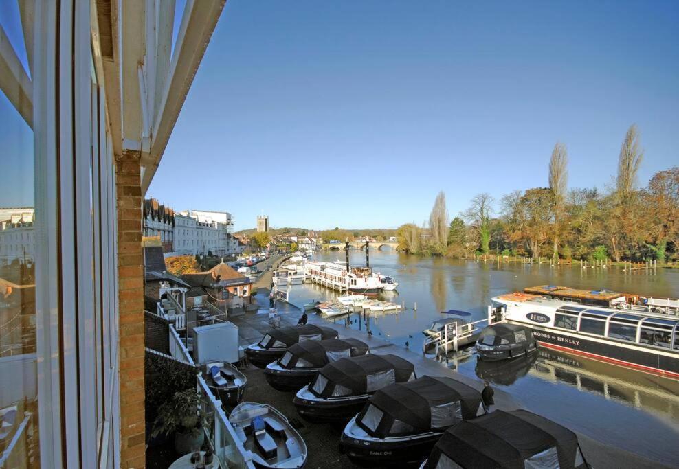 The Oars - Riverfront Property Henley-on-Thames Екстериор снимка